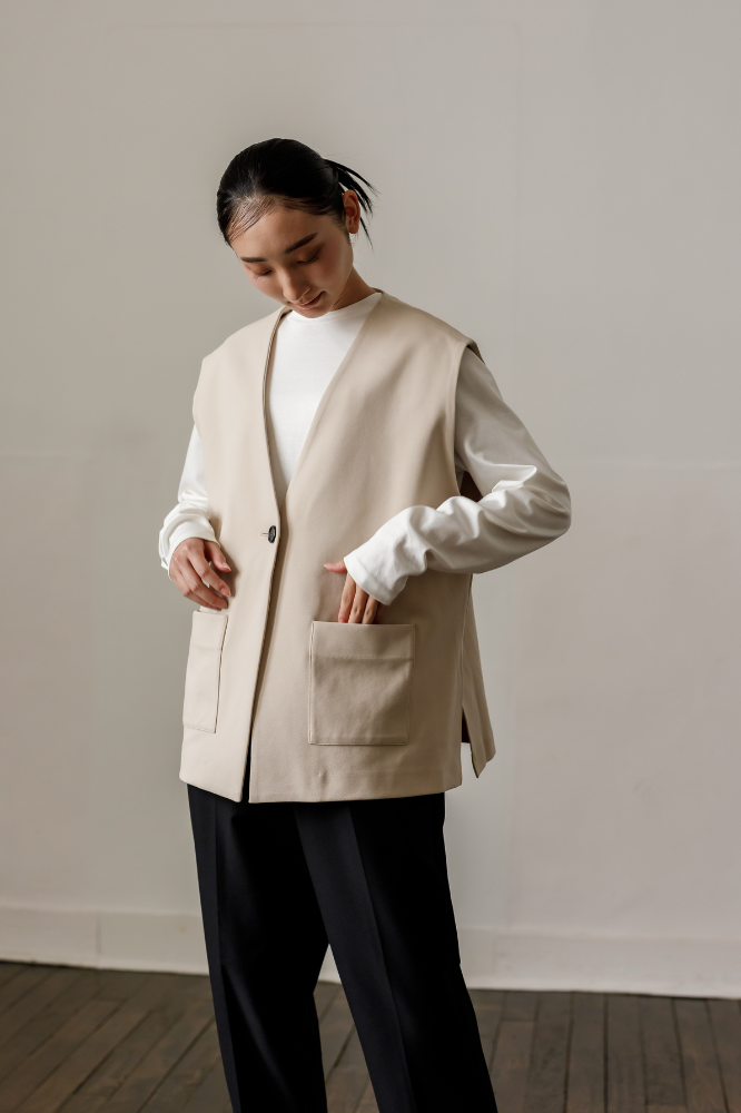 Frill vest(Beige)