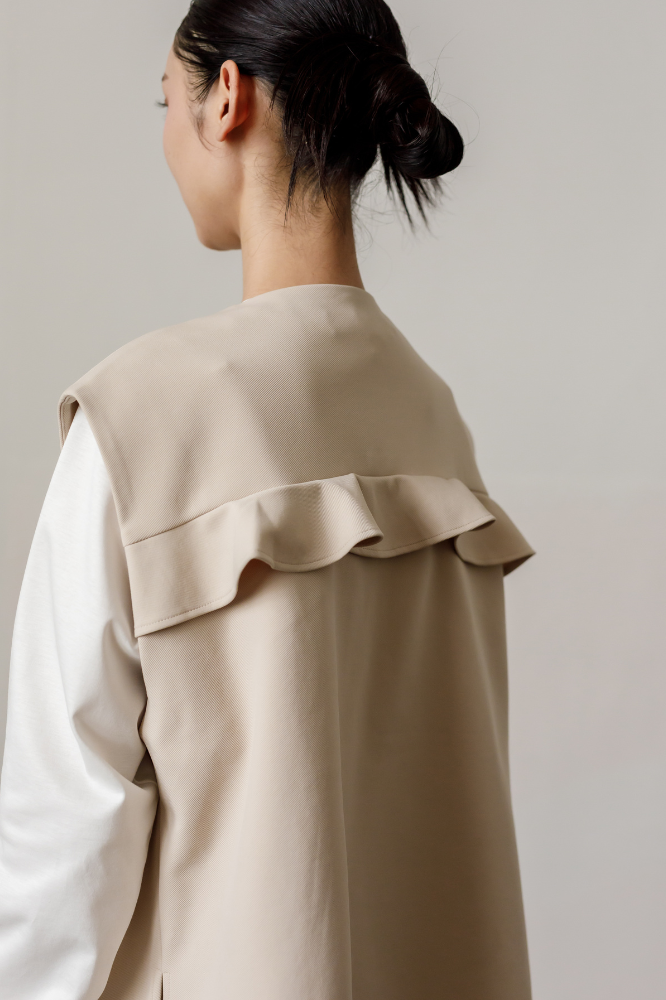 Frill vest(Beige)