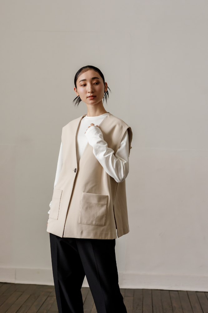 Frill vest(Beige)