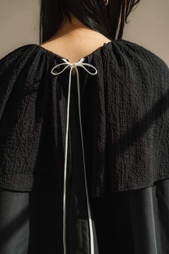 Cape blouse(Black)