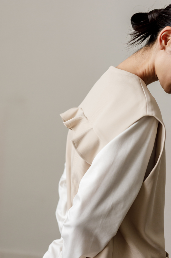 Frill vest(Beige)