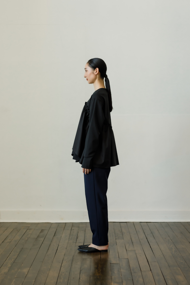 Satin Frill pullover(Black)