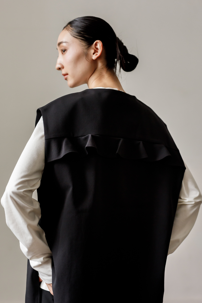 Frill vest(Black)