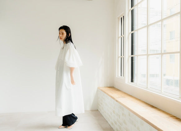 Ruffle sleeve shirt dress(White)