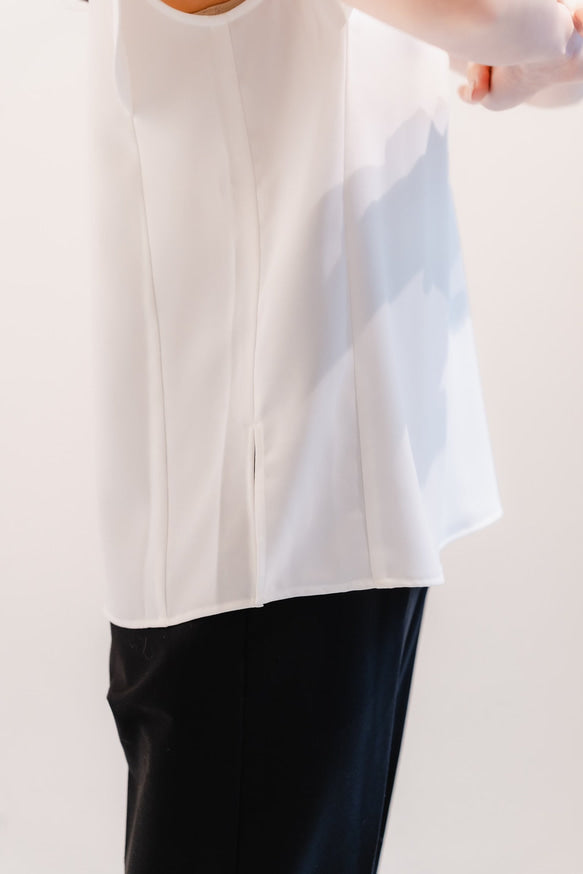 Tulip T-blouse (White)