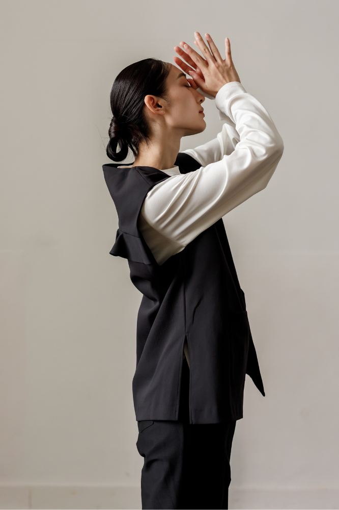 Frill vest(Black)