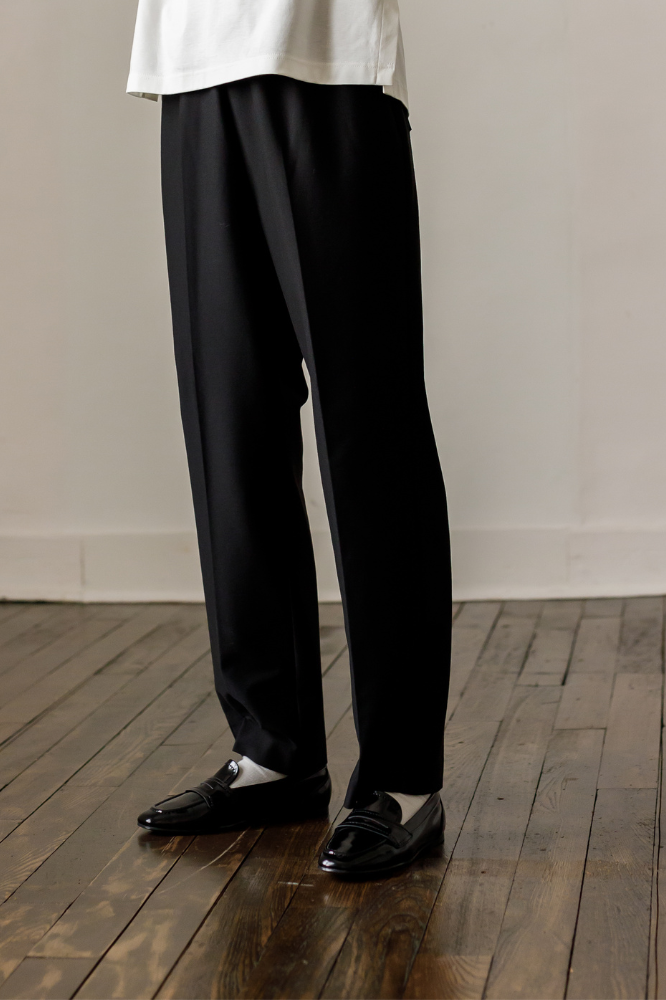 Handsome Straight pants(Black)