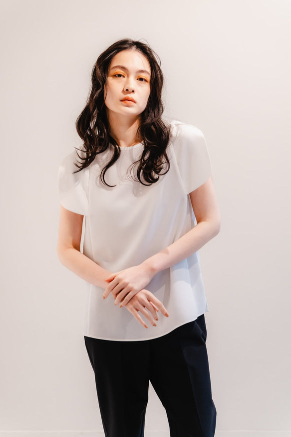 Tulip T-blouse （White）