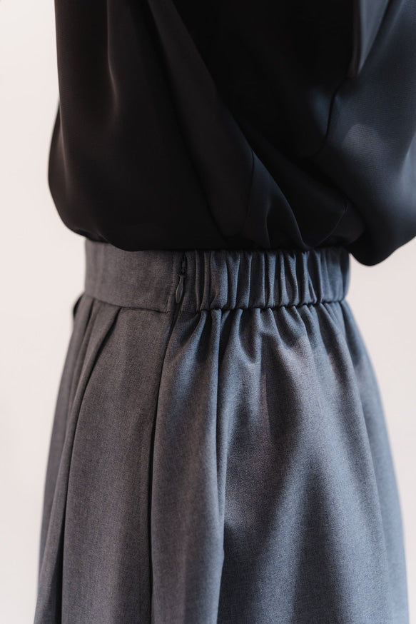 Sarasara skirt（Gray）