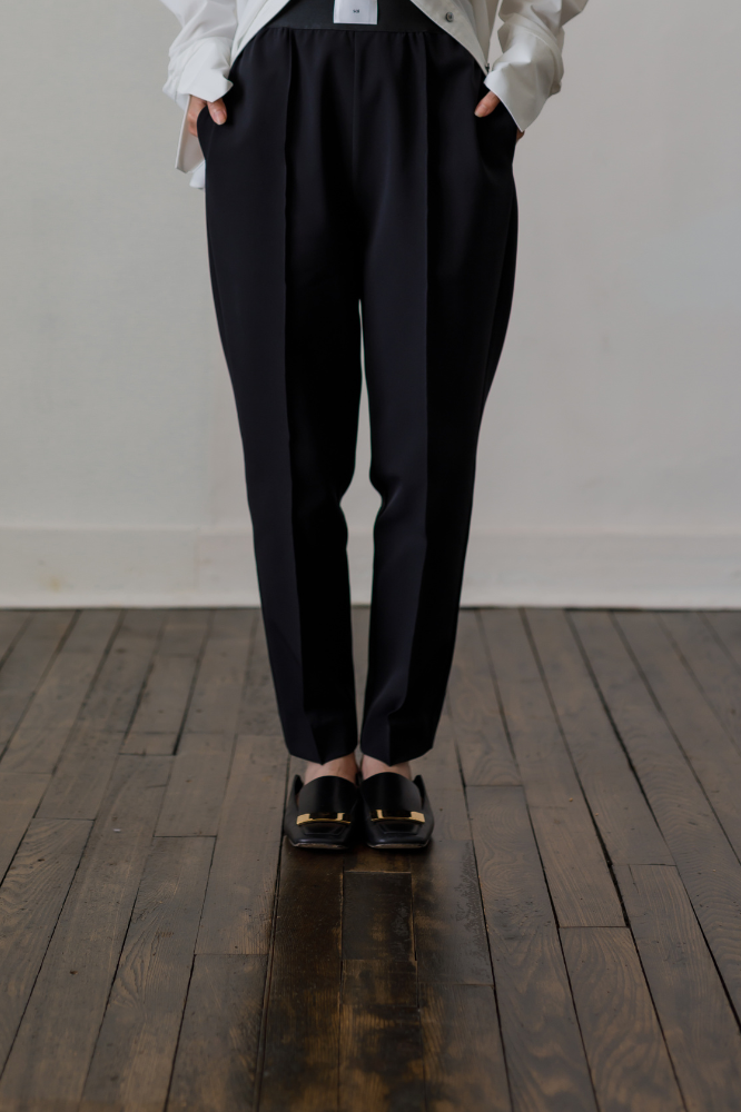 Pintuck Easy pants（Black）