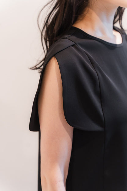 Tulip T-blouse （Black）
