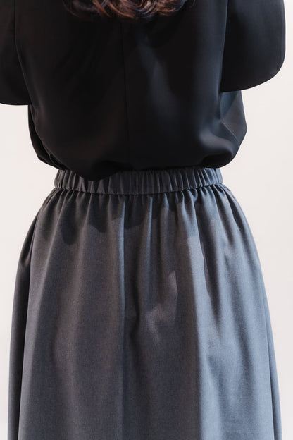 Sarasara skirt（Gray）