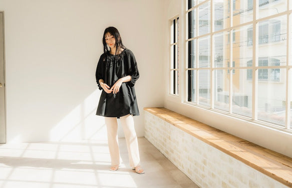 Shirring sleeves Tunic（Black）