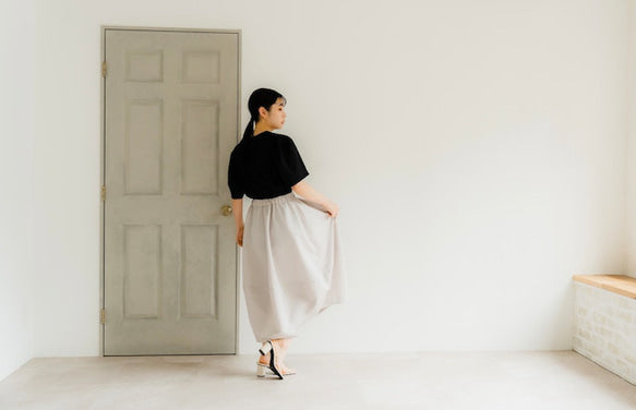 Cocoon skirt（Greige）