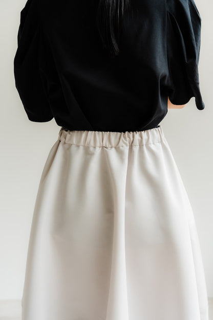 Cocoon skirt（Greige）