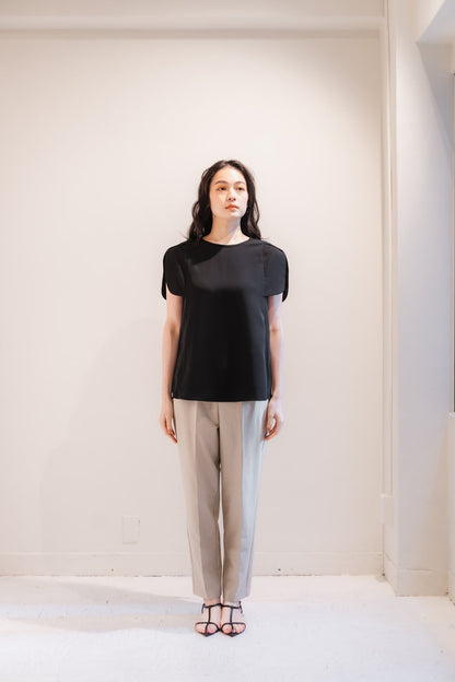 Tulip T-blouse （Black）