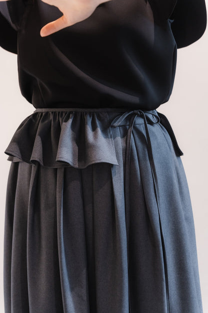 Sarasara skirt（Gray）