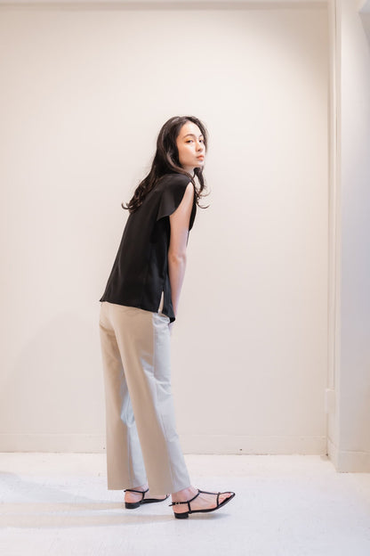 Tulip T-blouse （Black）