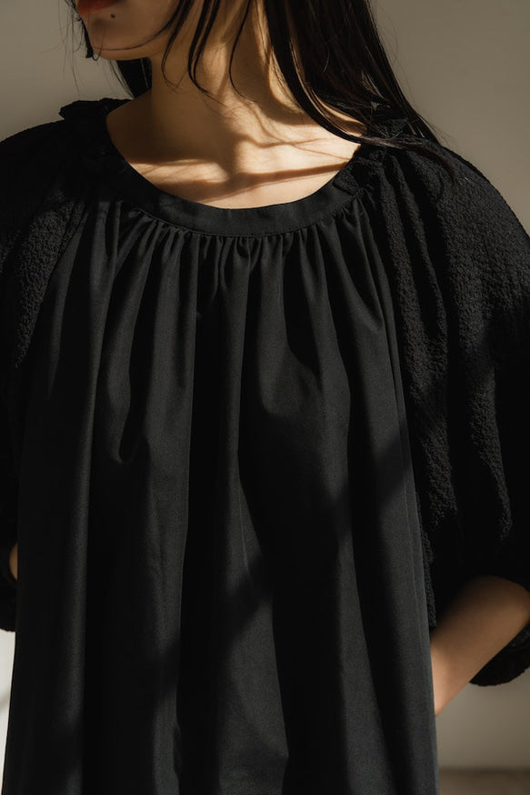 Shirring sleeves Tunic（Black）
