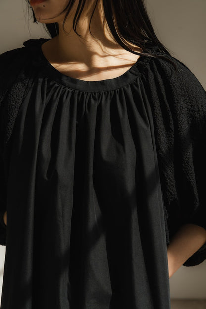 Shirring sleeves Tunic（Black）