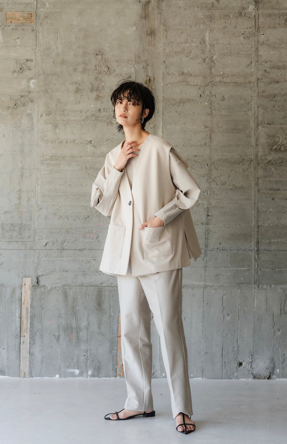 Flare tops（Beige）