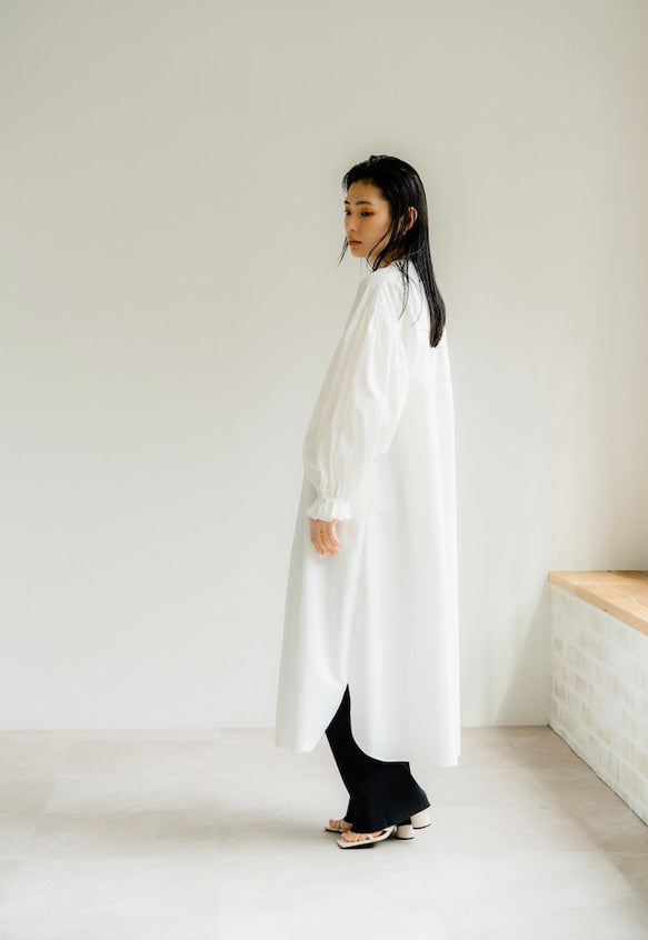 Ruffle sleeve shirt dress（White）